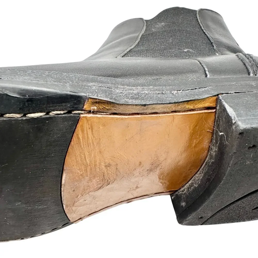 Wolverine | Men | Montague 1000 Mile Welt Leather Chelsea Boots | Size 8 D